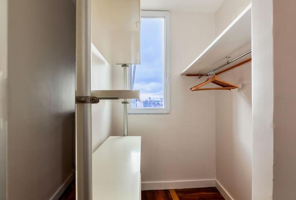 Charmant Appartement Au Coeur De Parigi Esterno foto